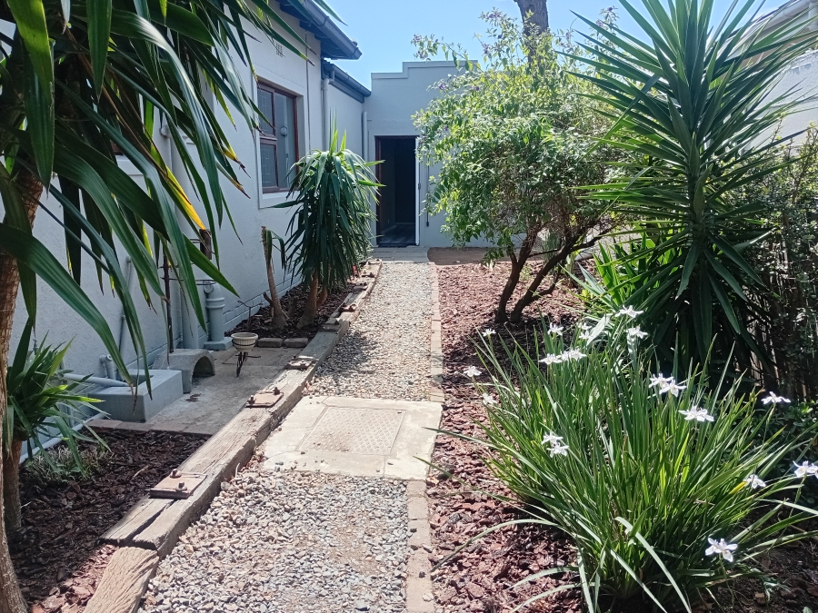 To Let 3 Bedroom Property for Rent in Strand North Western Cape